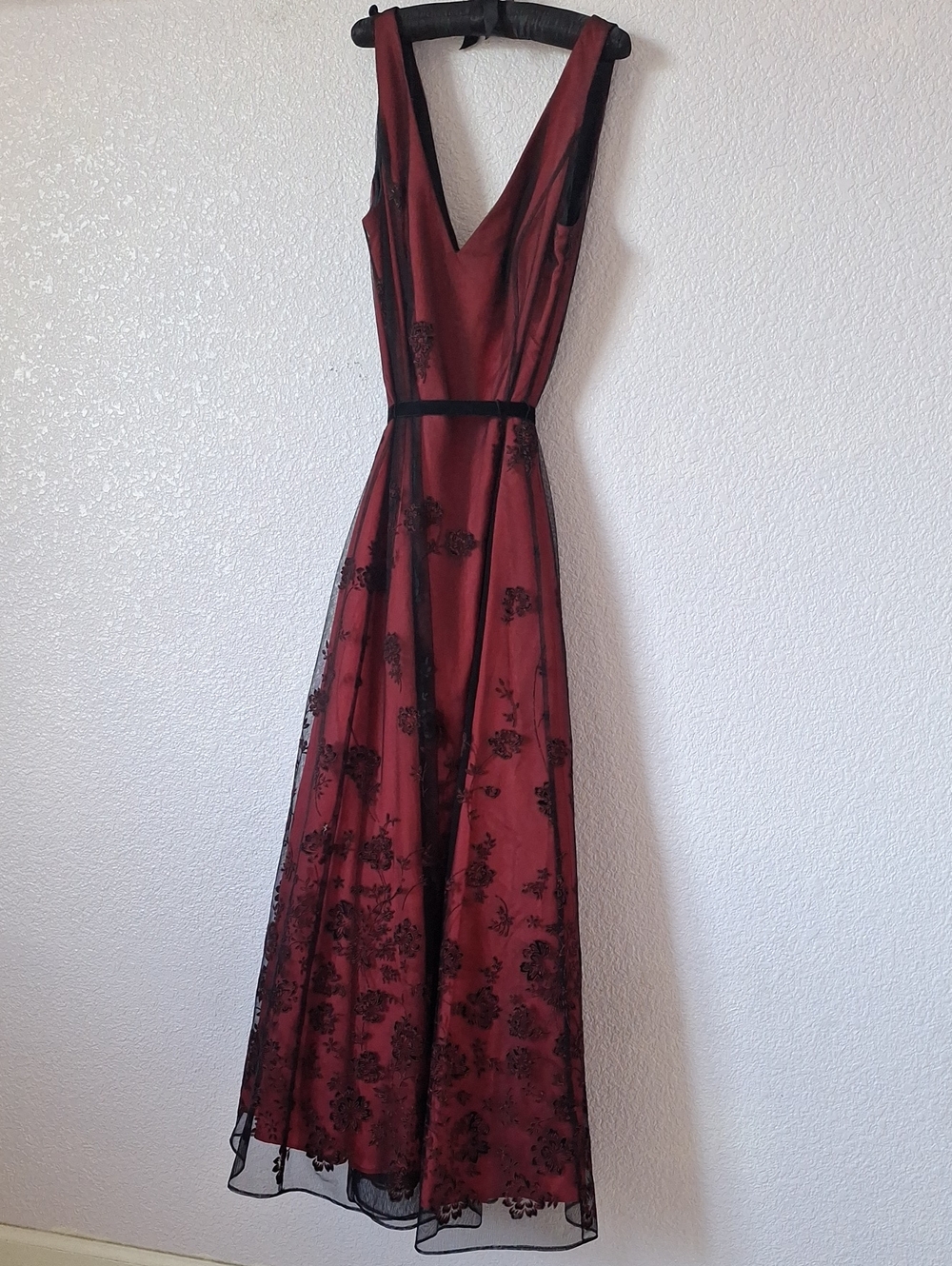 90's Whimsy Goth Red Prom Dress With Floral Embordary